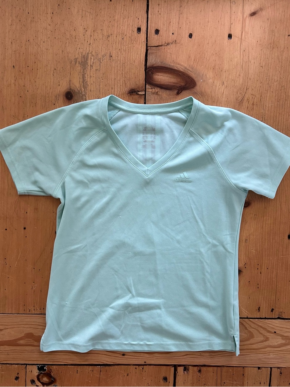 Y2K Adidas Women's Mint V-Neck Athletic Tee